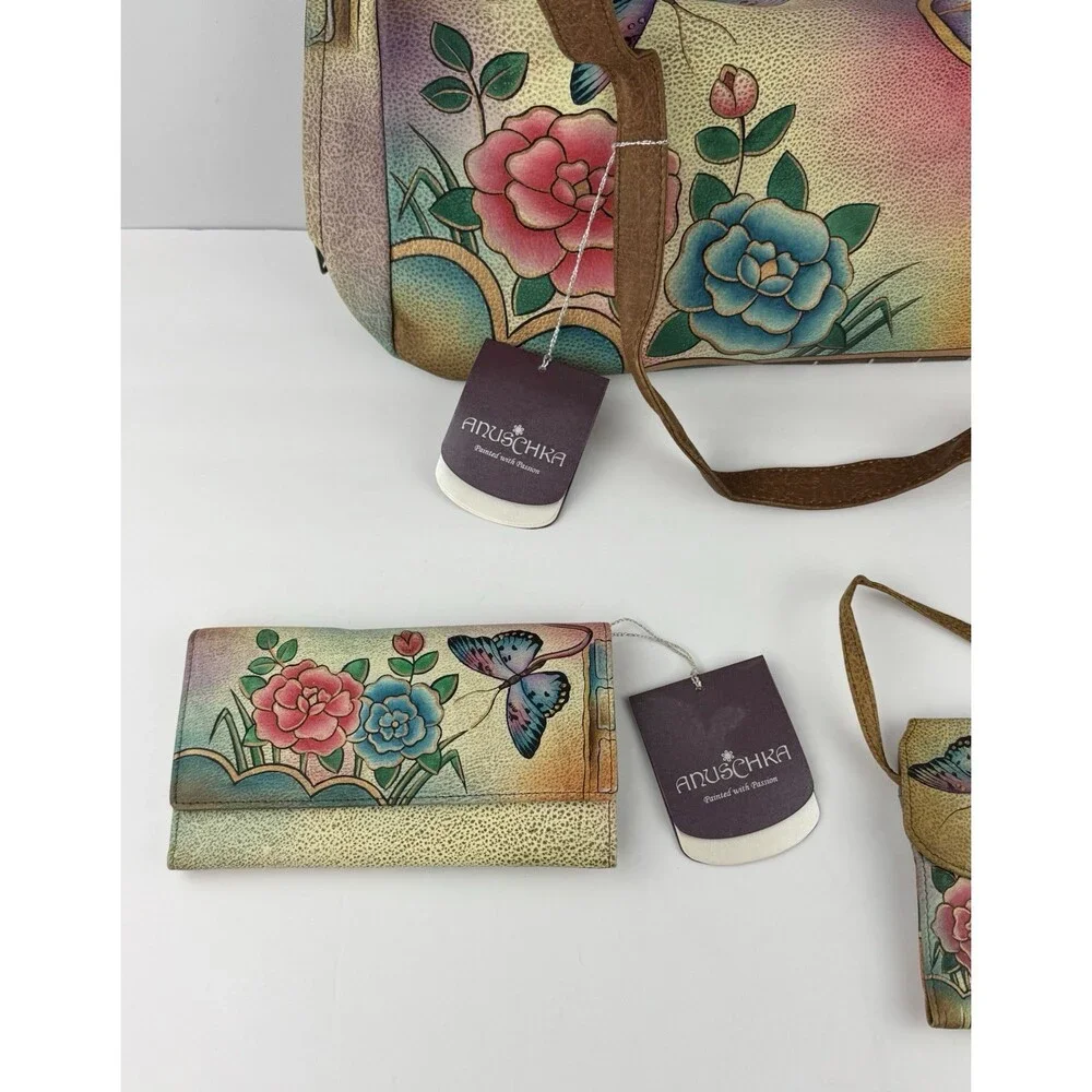 Anuschka Leather Handpainted Butterfly Floral Purse Handbag/Wristlet/Wallet NEW